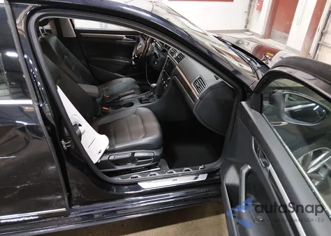 2017 Volkswagen Passat 1.8T R-Line from USA, damaged, VIN 1VWDT7A30HC055100